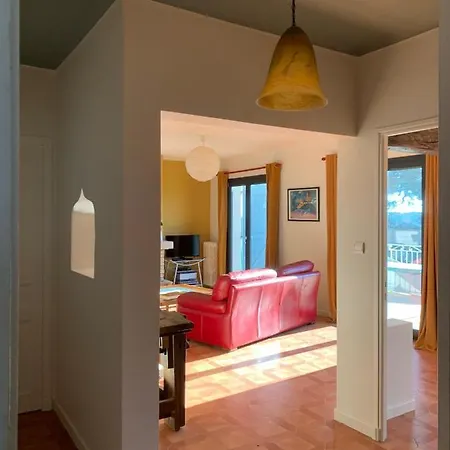 別荘 La Pauseto ラ・セーヌ・シュル・メール